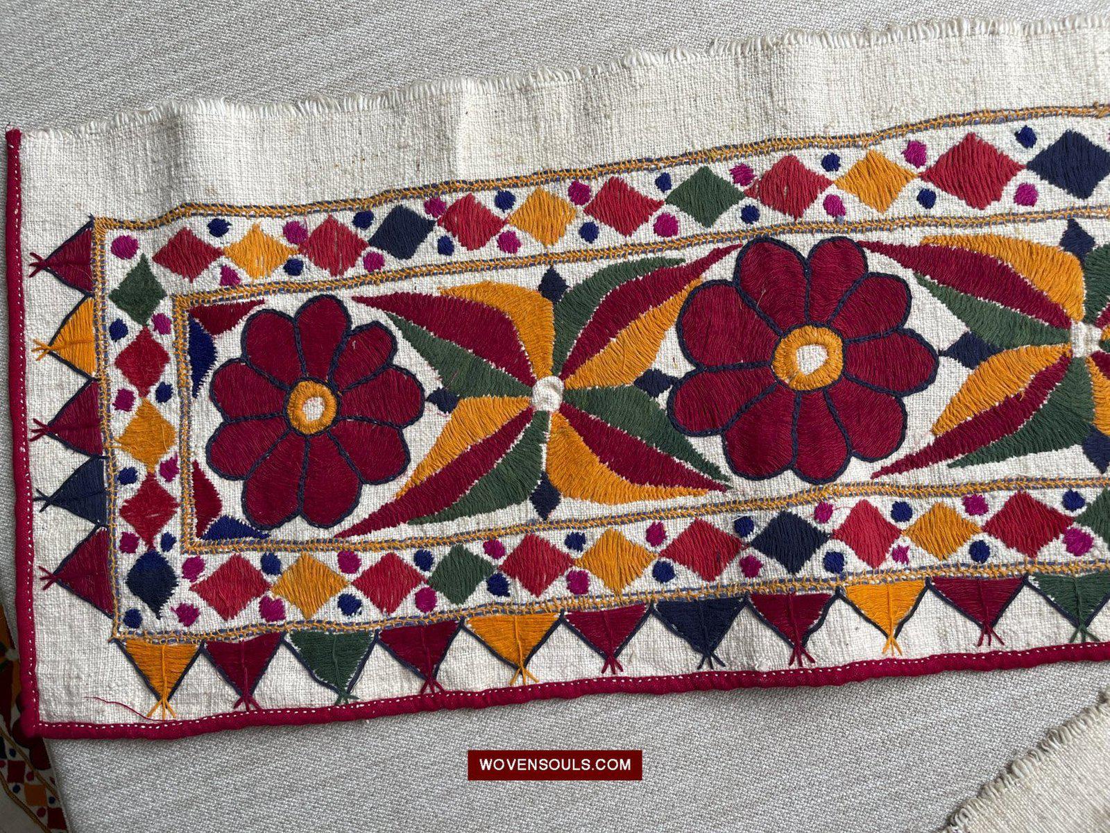 1553 Long Vintage White Panel with Embroidery from Gujarat-WOVENSOULS-Antique-Vintage-Textiles-Art-Decor