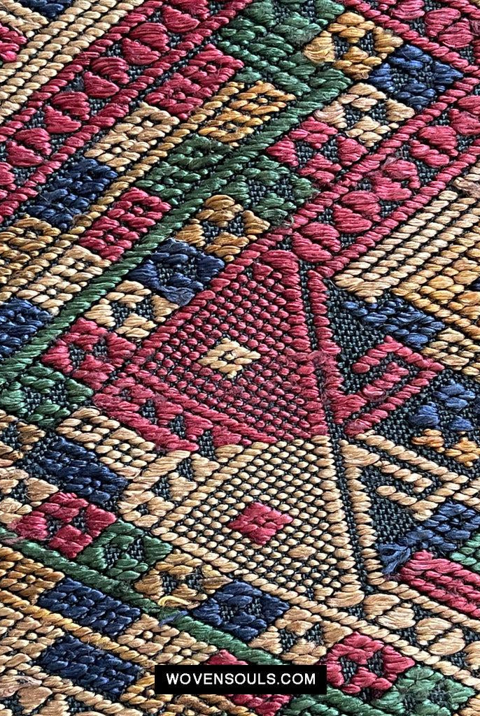 1572 Tessitura cerimoniale di seta vintageArte tessile dal Laos-WOVENSOULS Tessuti antichi e Galleria d'arte