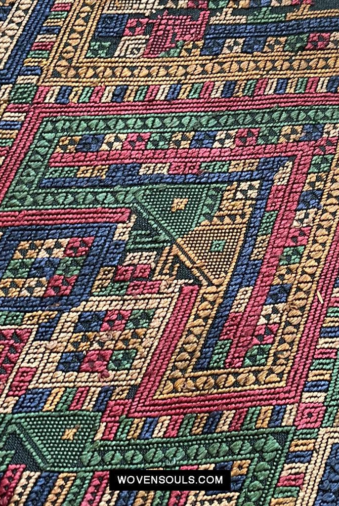 1572 Tessitura cerimoniale di seta vintageArte tessile dal Laos-WOVENSOULS Tessuti antichi e Galleria d'arte