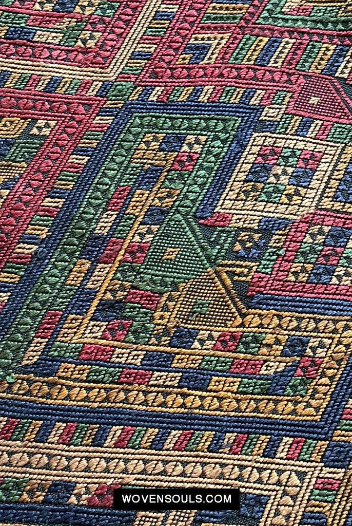 1572 Tessitura cerimoniale di seta vintageArte tessile dal Laos-WOVENSOULS Tessuti antichi e Galleria d'arte