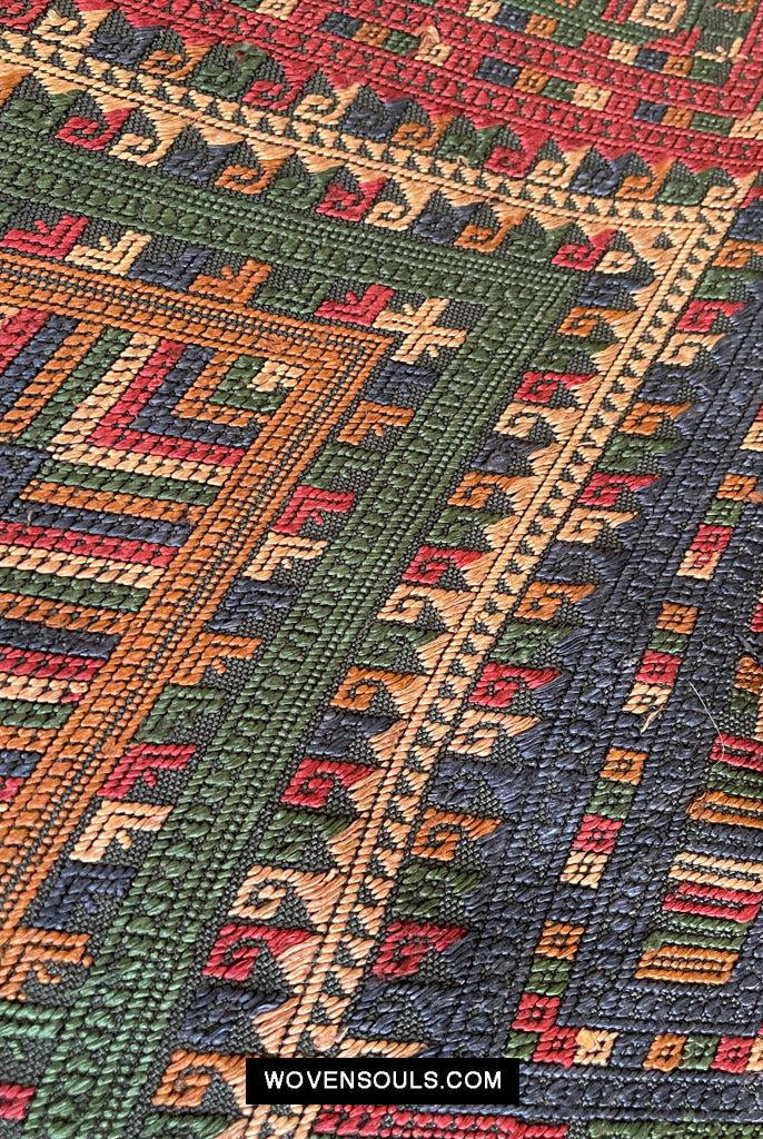 1573 Tessitura cerimoniale di seta vintageArte tessile dal Laos-WOVENSOULS Tessuti antichi e Galleria d'arte