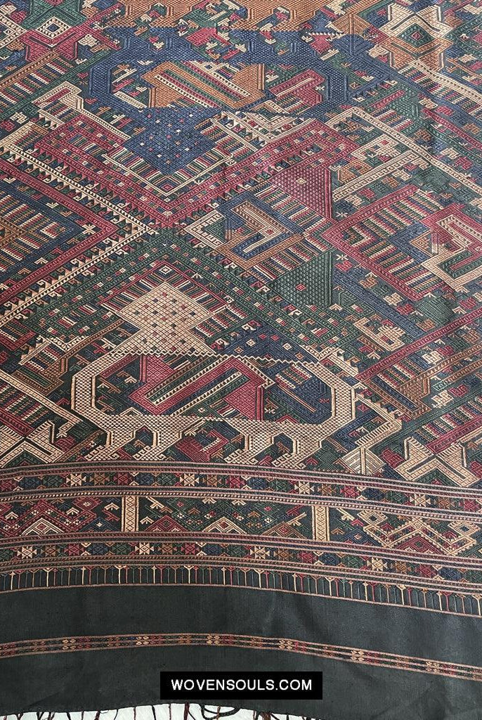 1573 Tessitura cerimoniale di seta vintageArte tessile dal Laos-WOVENSOULS Tessuti antichi e Galleria d'arte