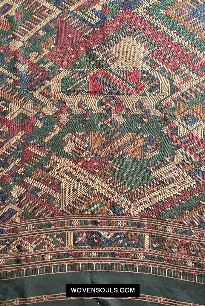 1573 Tessitura cerimoniale di seta vintageArte tessile dal Laos-WOVENSOULS Tessuti antichi e Galleria d'arte