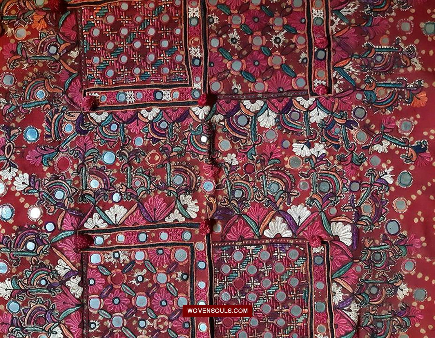 1605 SOLD Old Thar Rajasthan Wedding Odhana Shawl - Embroidery Bandhini & Mirrorwork-WOVENSOULS Antique Textiles & Art Gallery