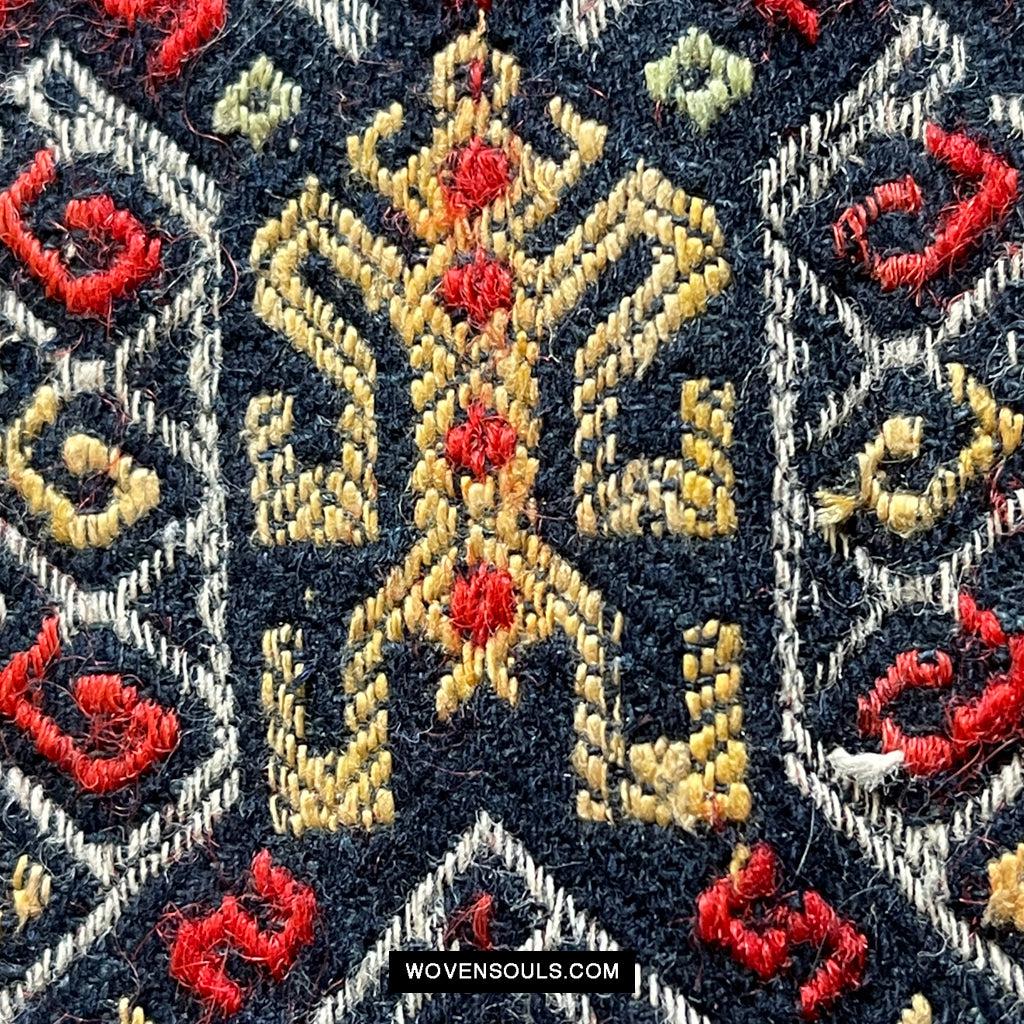 1615 Museum-Quality Old Chinese Hainan Run Li Ethnic Minority Woven Skirt-WOVENSOULS Antique Textiles & Art Gallery