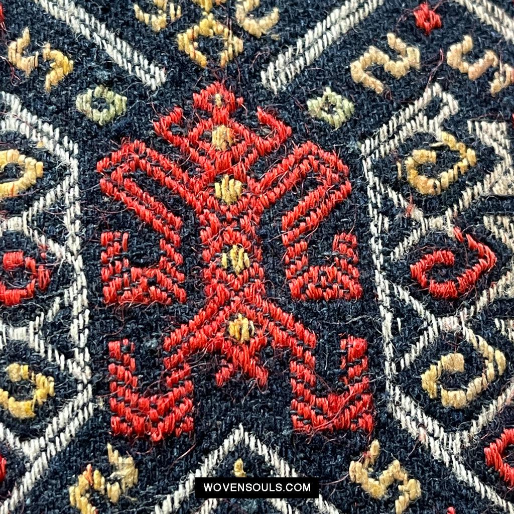 1615 Museum-Quality Old Chinese Hainan Run Li Ethnic Minority Woven Skirt-WOVENSOULS Antique Textiles & Art Gallery