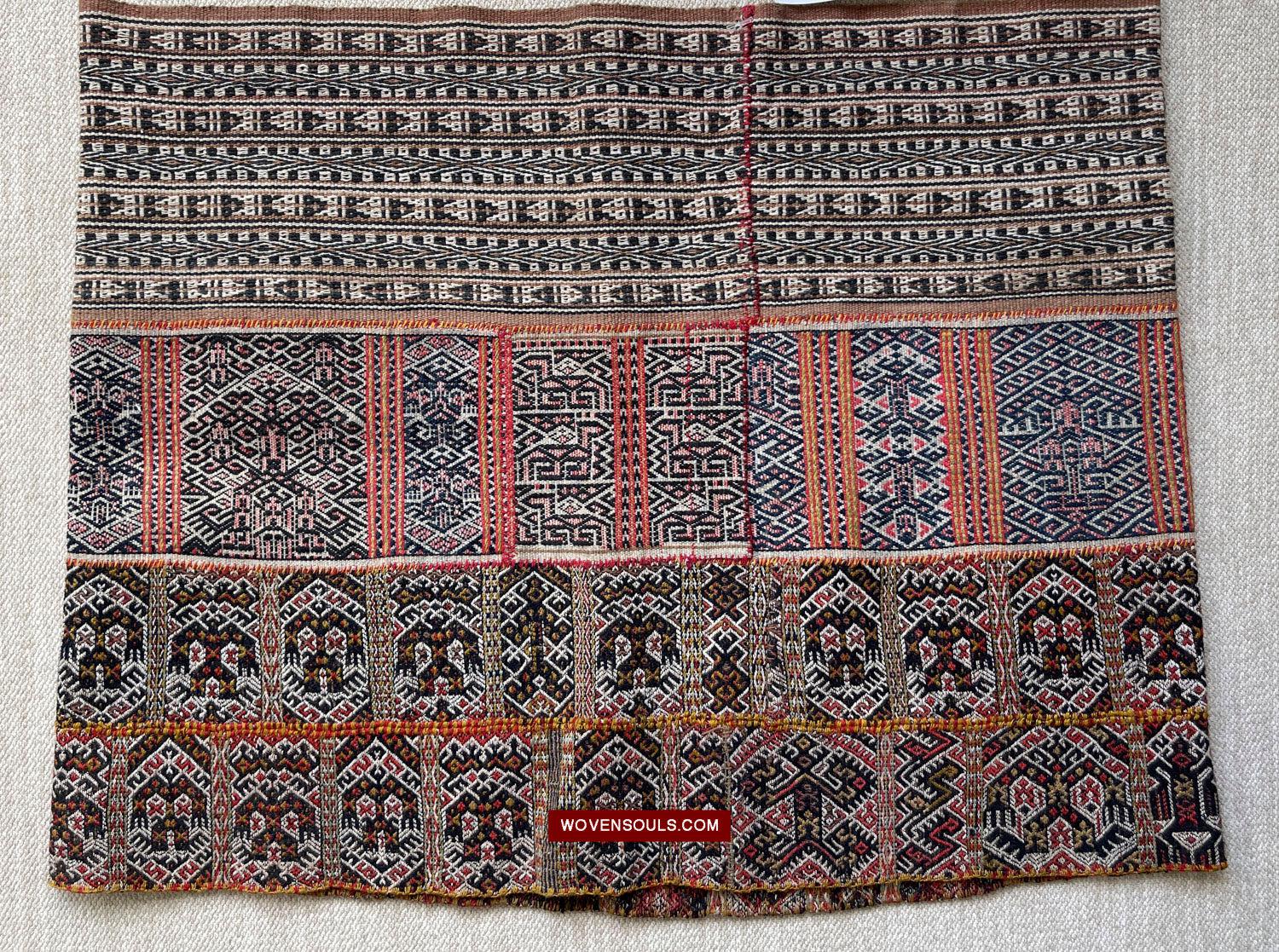1616 Fine Old Chinese Hainan Run Li Ethnic Minority Woven Skirt-WOVENSOULS Antique Textiles & Art Gallery