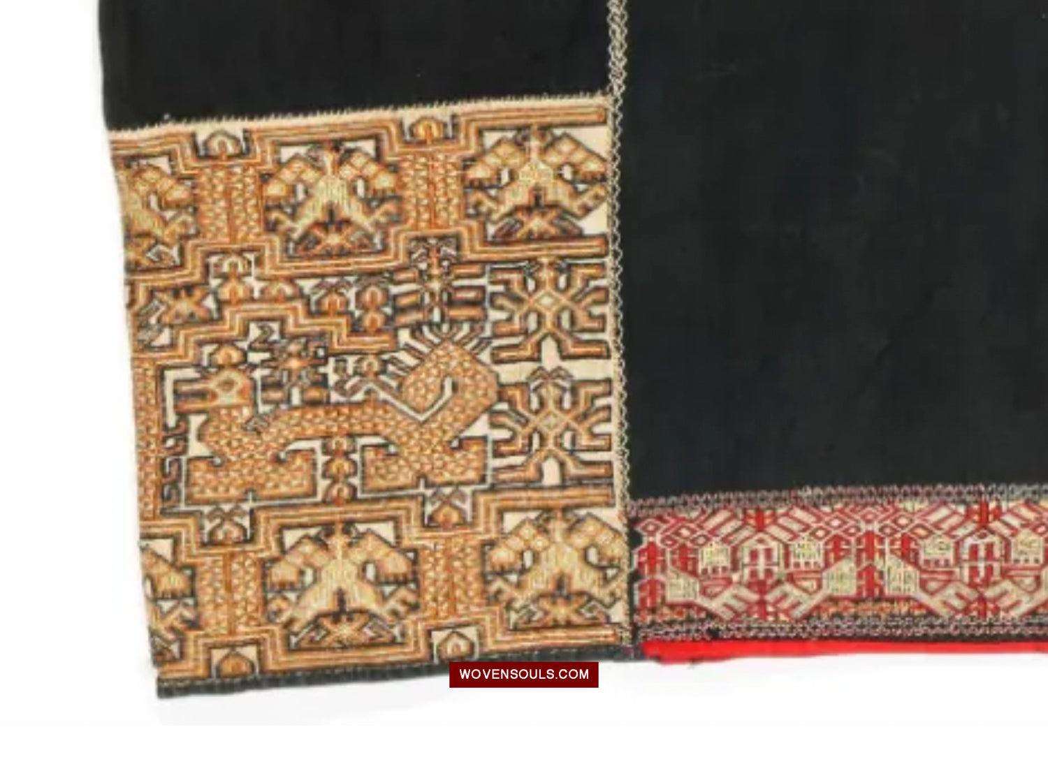 1617 Museum-Quality Old Chinese Hainan Run Li Ethnic Minority Woven Tunic Jacket-WOVENSOULS Antique Textiles & Art Gallery