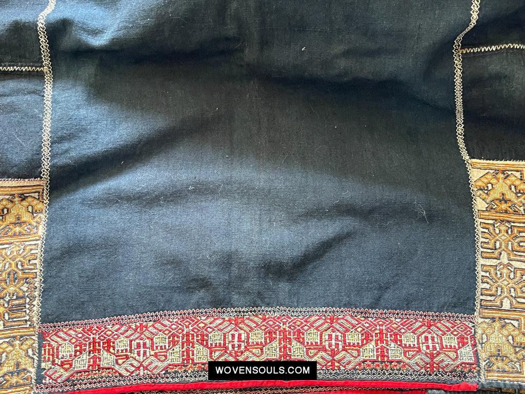 1617 Museum-Quality Old Chinese Hainan Run Li Ethnic Minority Woven Tunic Jacket-WOVENSOULS Antique Textiles & Art Gallery