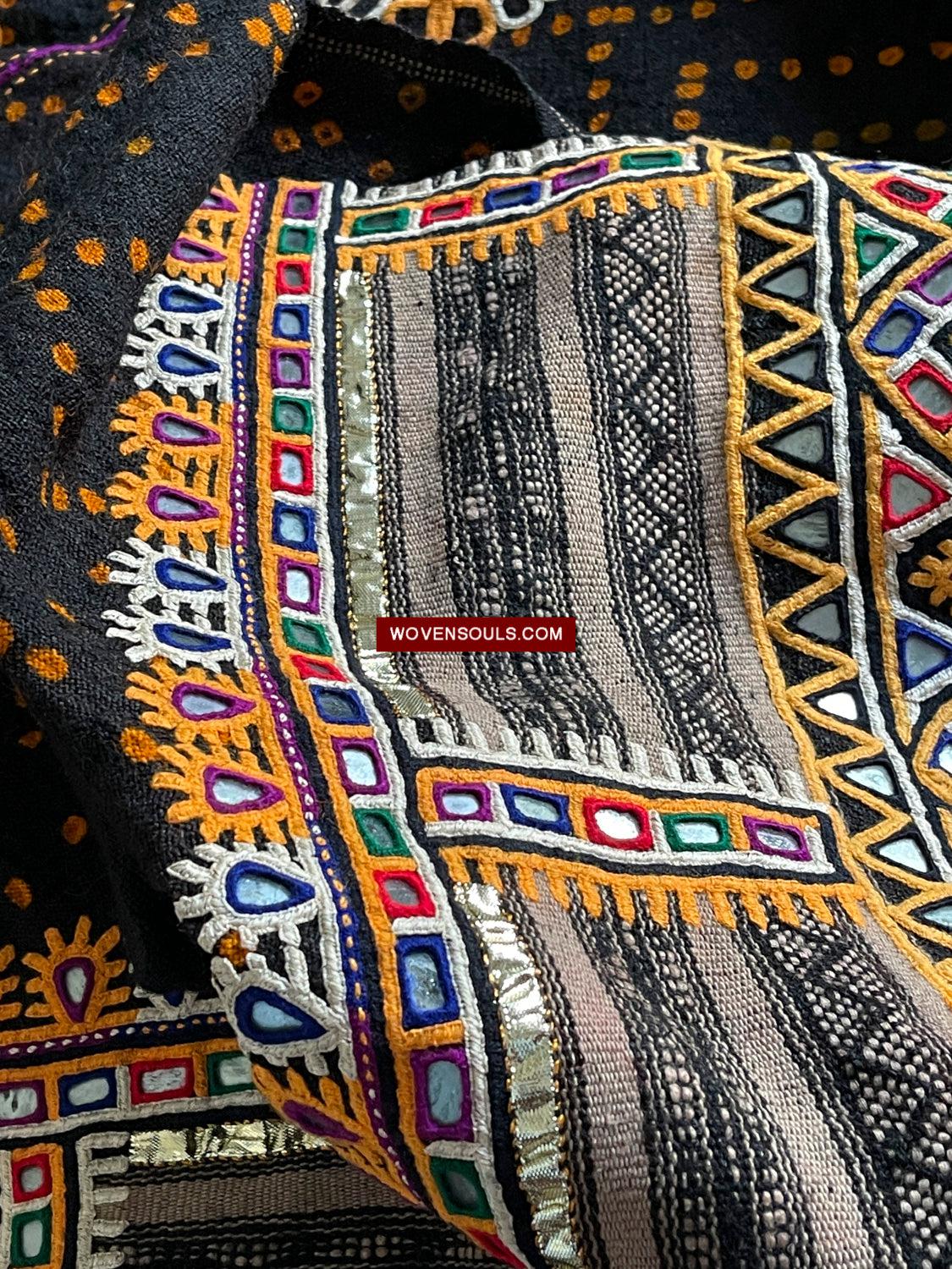 1627 Rabari Ludhi Wedding Shawl Tie-dye & Embroidery 9 florets-WOVENSOULS Antique Textiles & Art Gallery