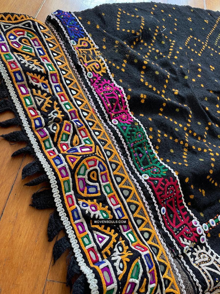 1628 Rabari Ludhi Wedding Shawl Tie-dye & Embroidery 11 florets-WOVENSOULS Antique Textiles & Art Gallery