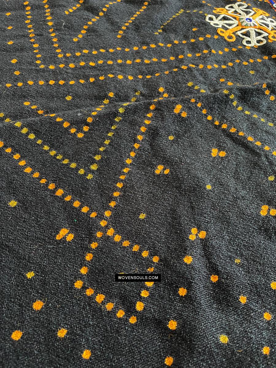 1628 Rabari Ludhi Wedding Shawl Tie-dye & Embroidery 11 florets-WOVENSOULS Antique Textiles & Art Gallery