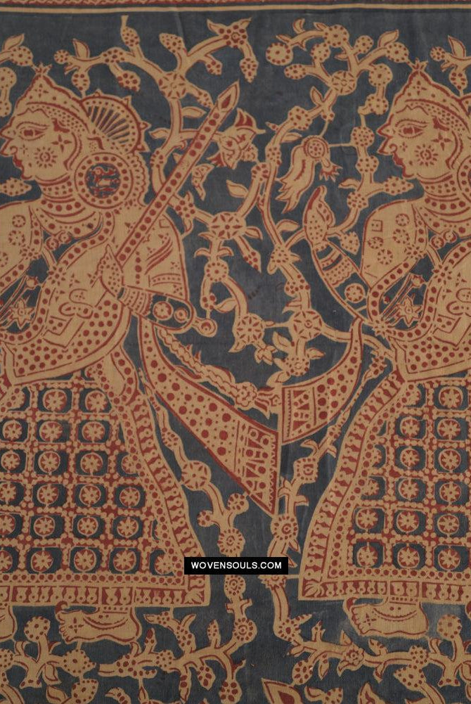 1641 VENDUTO Grande panno cerimoniale del Gujarat con una fila di musiciste-WOVENSOULS Tessuti antichi e Galleria d'arte
