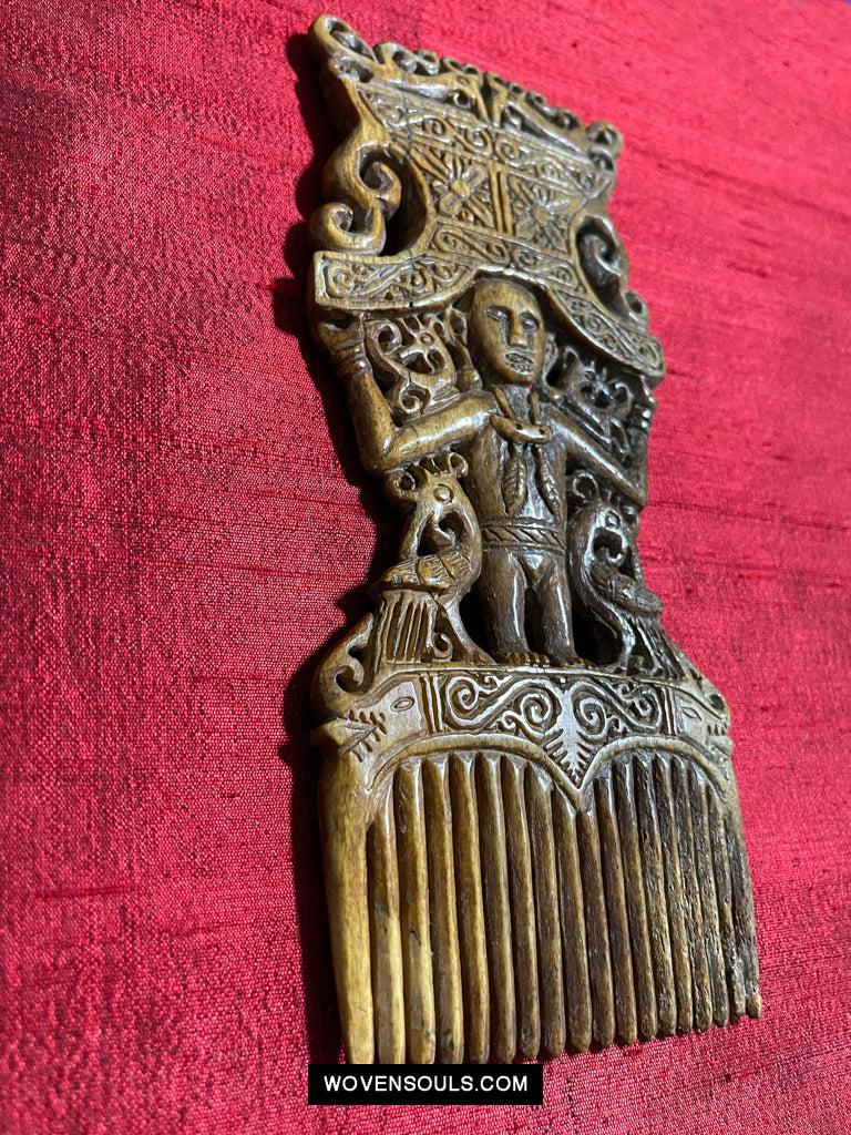 1654 Alter Tanimbar-Kamm – Nicht zu verkaufen –WOVENSOULS Galerie für antike Textilien und Kunst