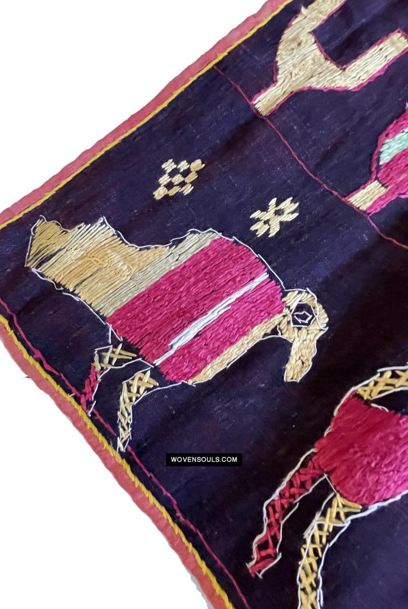 1673 Seltener Sainchi Phulkari Stickereitextilien aus Punjab-WOVENSOULS Galerie für antike Textilien und Kunst