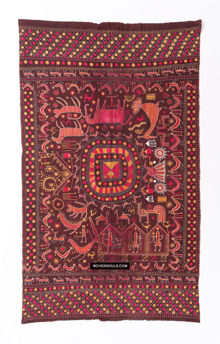 1674 Rare Sainchi Phulkari Embroidery Textile from Punjab-WOVENSOULS Antique Textiles & Art Gallery