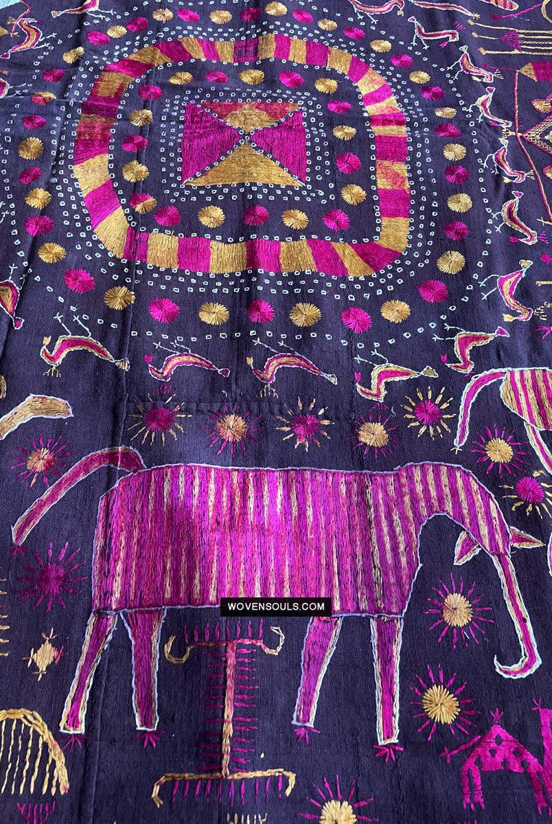 1674 Seltener Sainchi Phulkari Stickereitextilien aus Punjab-WOVENSOULS Galerie für antike Textilien und Kunst