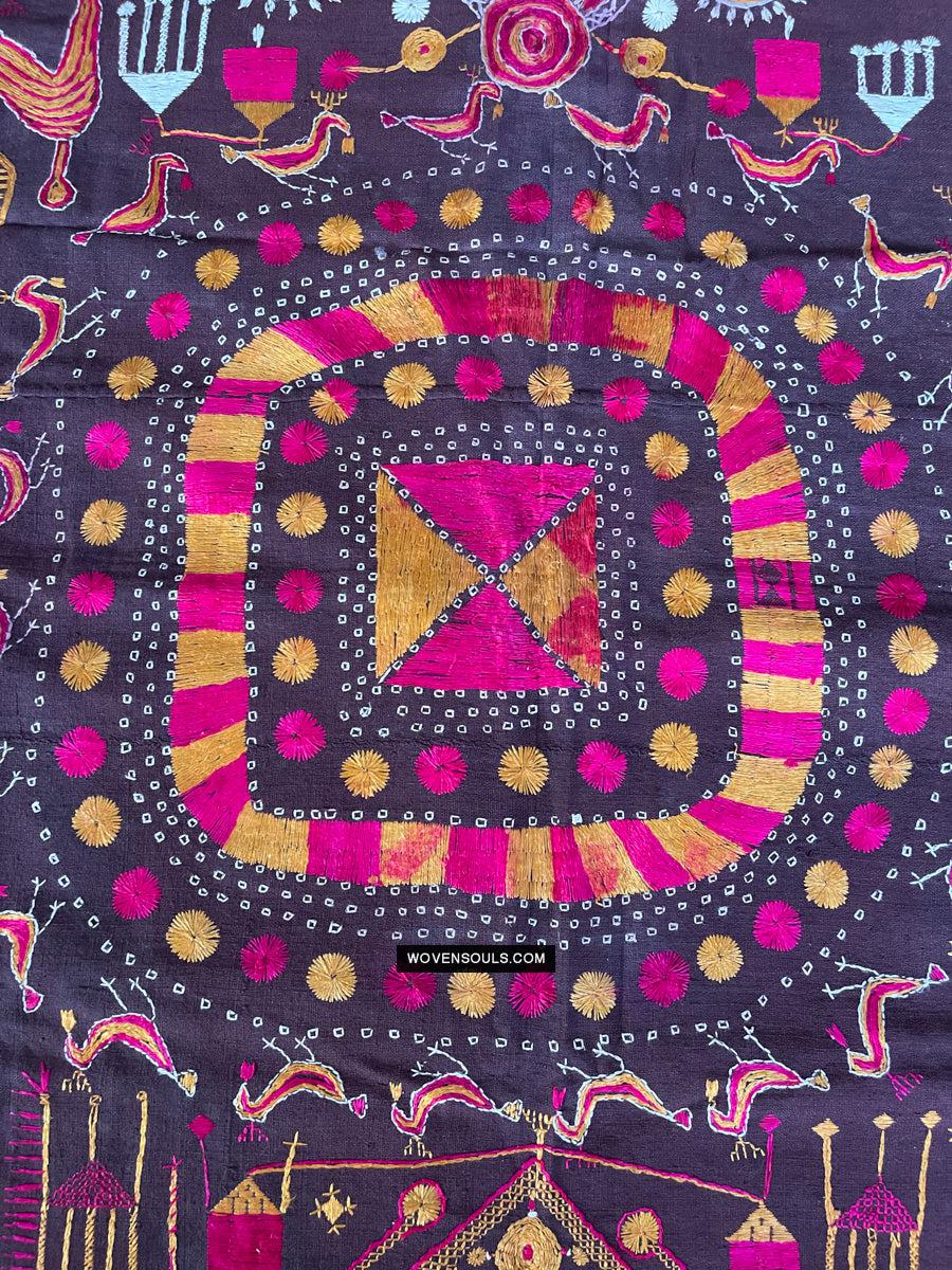 1674 Rare Sainchi Phulkari Embroidery Textile from Punjab-WOVENSOULS Antique Textiles & Art Gallery