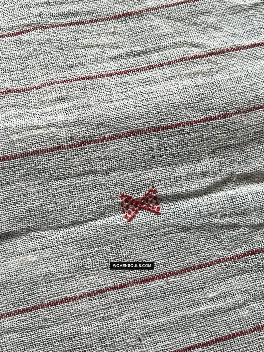 1707 White Handloom Cotton Stole with Geometric Weave-WOVENSOULS Antique Textiles & Art Gallery
