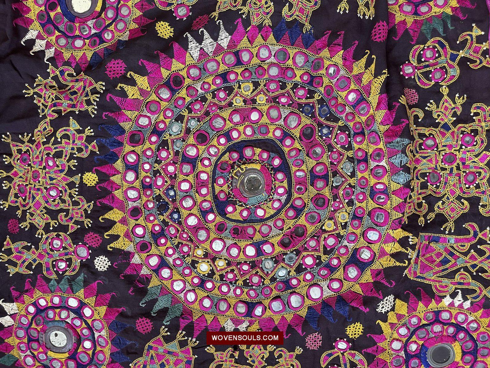 182 Vintage Embroidered Sari Saadlo - Anjhna Patel Community-WOVENSOULS-Antique-Vintage-Textiles-Art-Decor