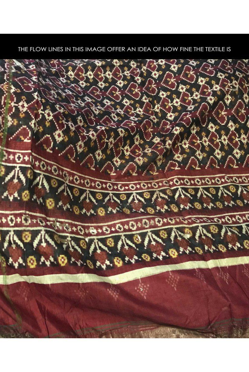 196 VERKAUFT - SELTENES altes Weber-Erbstück Patan Patola Doppel-Ikat-Sari-Fragment mit Zari-WOVENSOULS-Antike-Vintage-Textilien-Kunst-Dekor