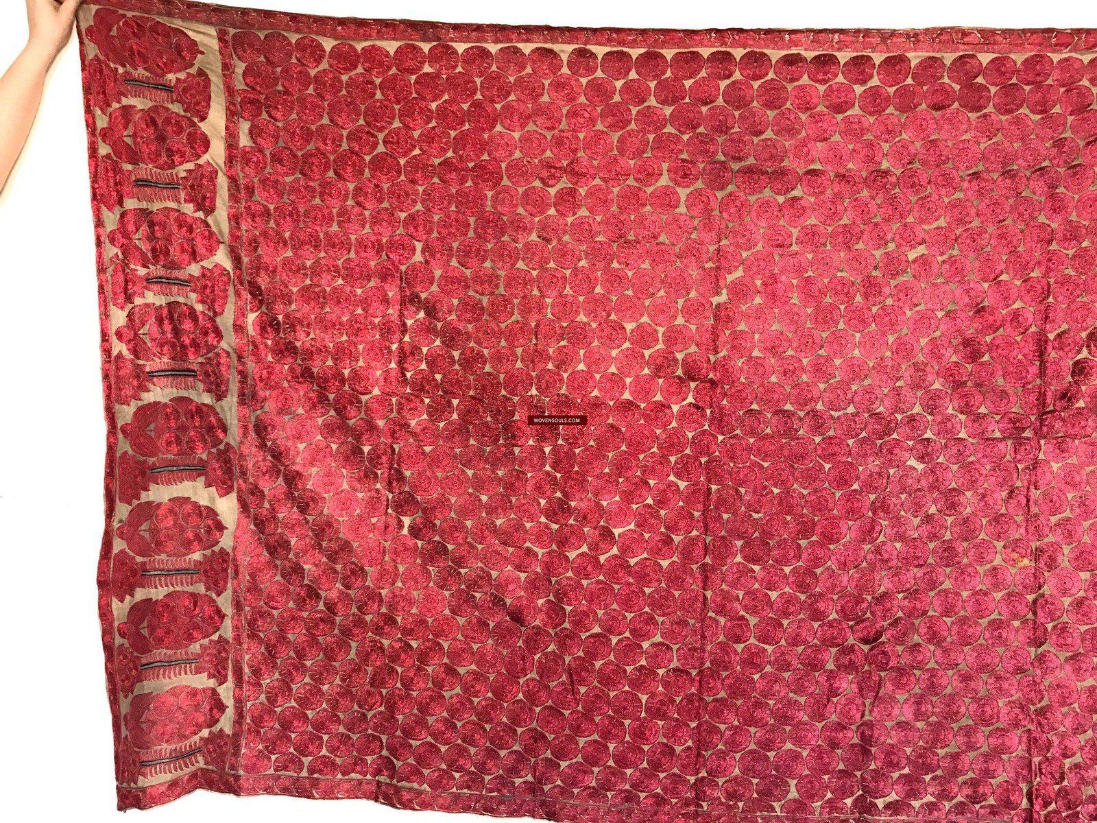 528 Old Sindh Odhana Abochani Shawl Silk Embroidery on Fine Base-WOVENSOULS-Antique-Vintage-Textiles-Art-Decor