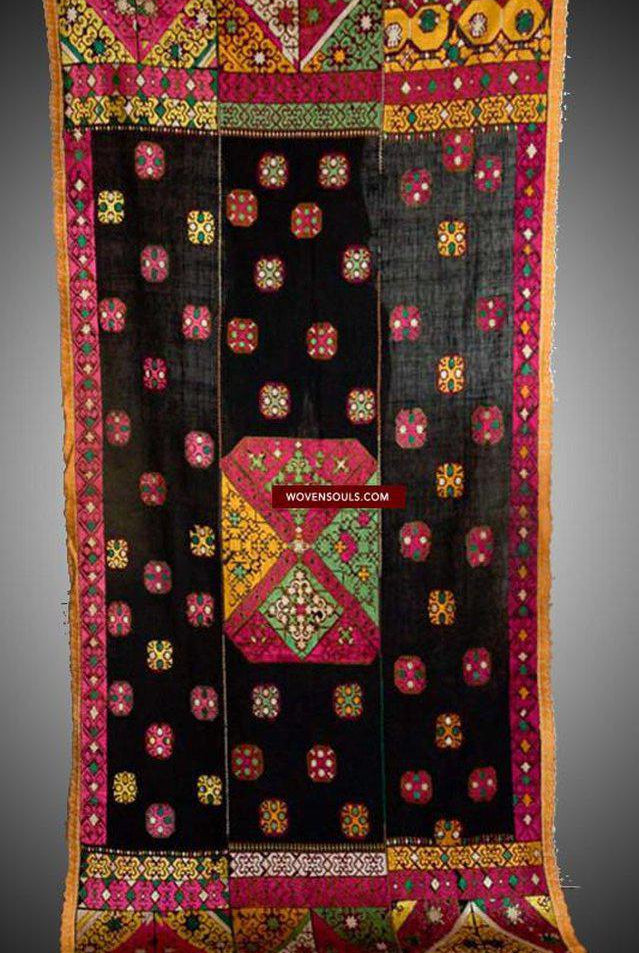 582 SOLD - Outstanding Antique Bridal Swat Valley Embroidery Phulkari Shawl Textile-WOVENSOULS-Antique-Vintage-Textiles-Art-Decor