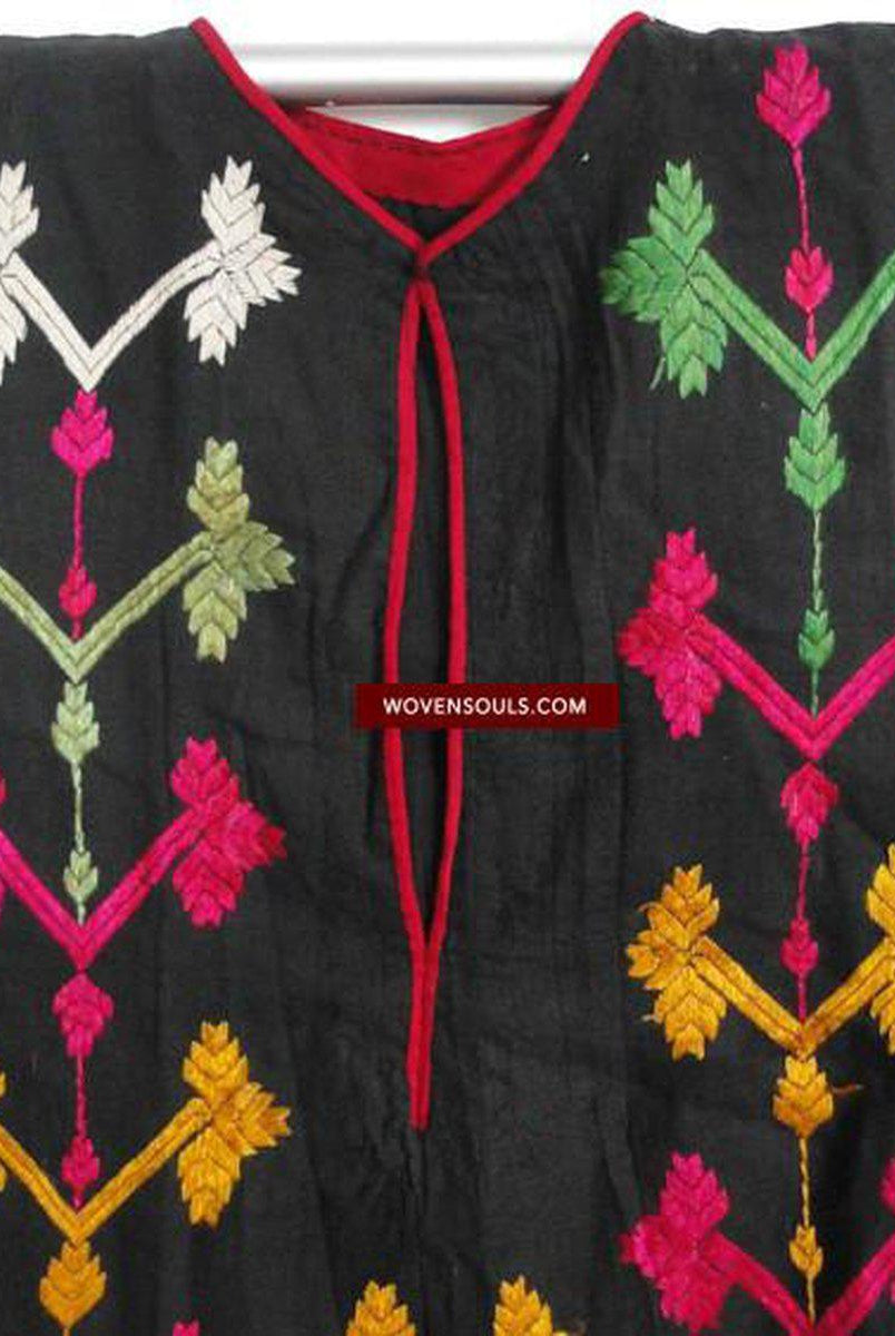 643 VENDUTO Costume da sposa antico della Swat Valley Cotone fatto a mano con ricamo tessile art-WOVENSOULS-Arredamento artistico-tessile-vintage-antico