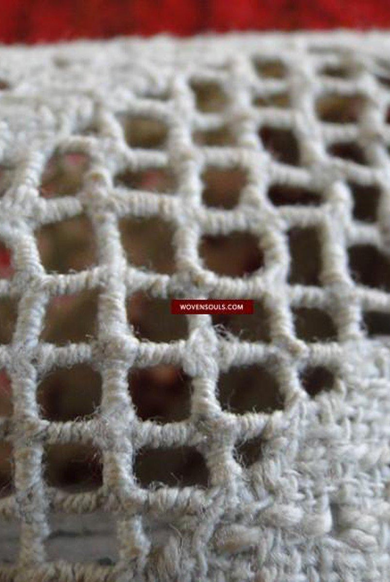 649 Taie d'oreiller Antique Swat Valley, broderie d'art textile et découpes rares-qualité musée-WOVENSOULS-Antique-Vintage-Textiles-Art-Décor