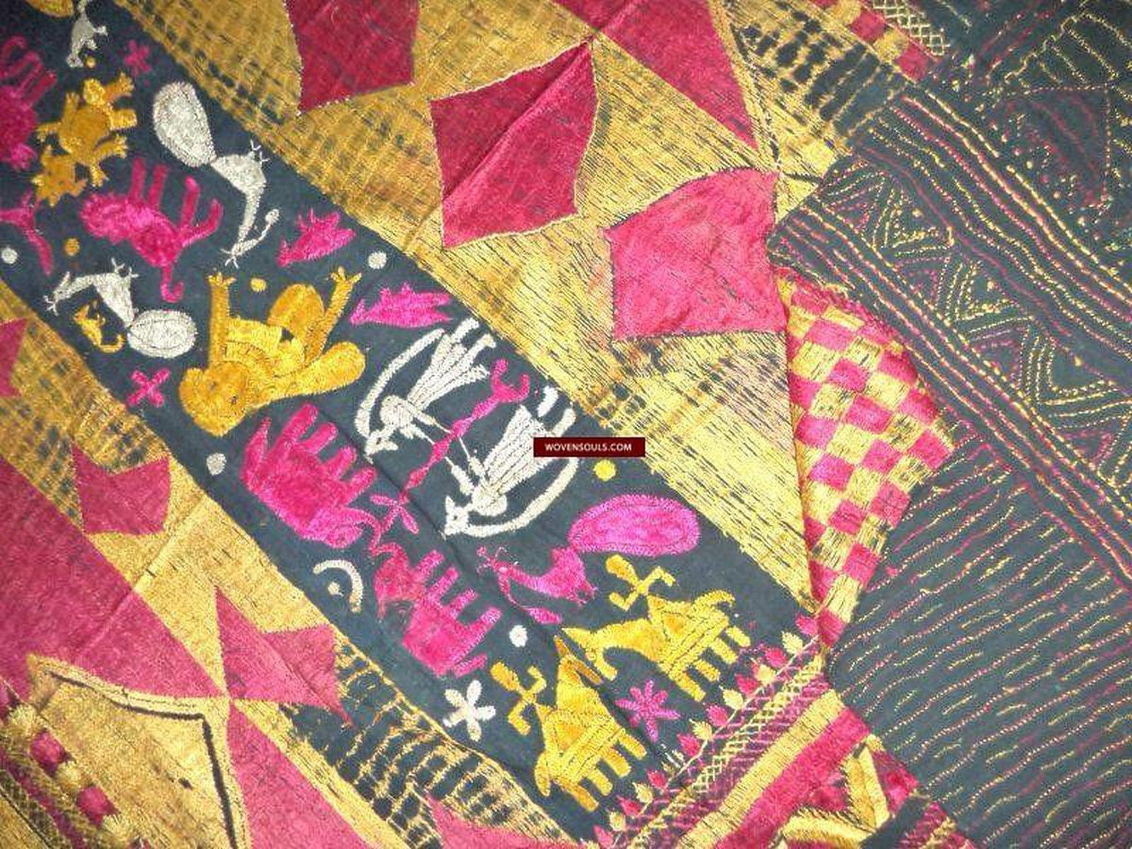 667 SOLD Unusual Rare Sar Pallu Bagh Phulkari Wedding Shawl - Fragment-WOVENSOULS-Antique-Vintage-Textiles-Art-Decor