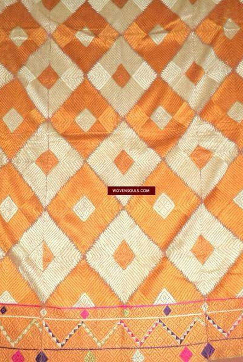 670 Patanga Bagh Phulkari Indian Textile Art Embroidery SIlk-WOVENSOULS-Antique-Vintage-Textiles-Art-Decor