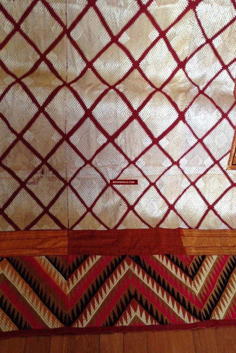 673 White Chand Bagh Lehariya Border Phulkari Indian Textiles-WOVENSOULS-Antique-Vintage-Textiles-Art-Decor