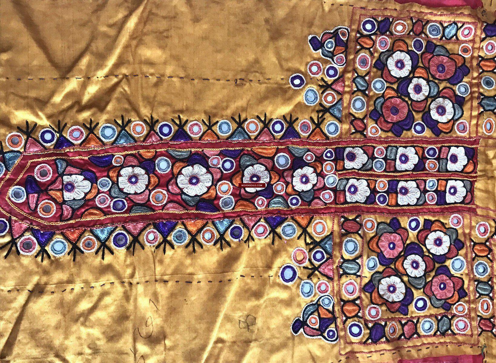 687 Vintage Sind Silk Dress Front Embroidery Textile Art-WOVENSOULS-Antique-Vintage-Textiles-Art-Decor