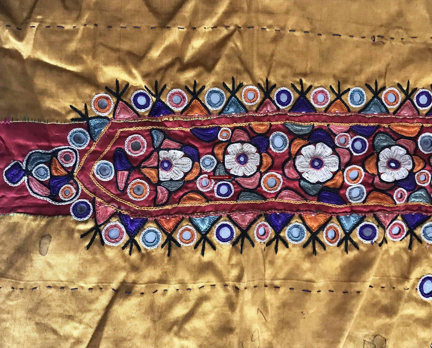 687 Vintage Sind Silk Dress Front Embroidery Textile Art-WOVENSOULS-Antique-Vintage-Textiles-Art-Decor