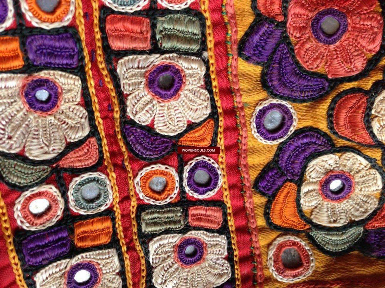 687 Vintage Sind Silk Dress Front Embroidery Textile Art-WOVENSOULS-Antique-Vintage-Textiles-Art-Decor