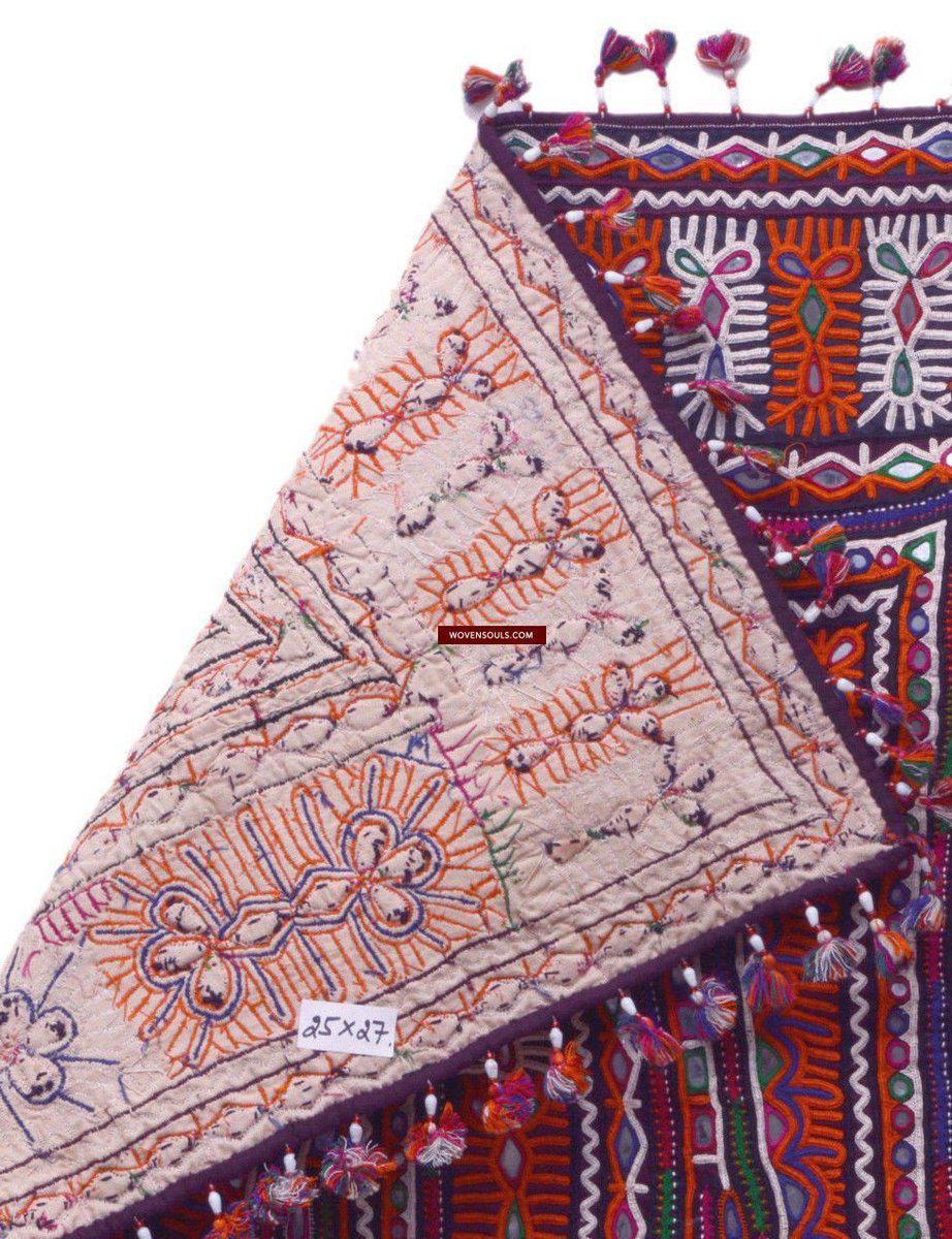 744 Jahrgang Rabari Chakda Chaakla Textilkunst für Wanddekoration-WOVENSOULS-Antike-Vintage-Textilien-Kunst-Dekor