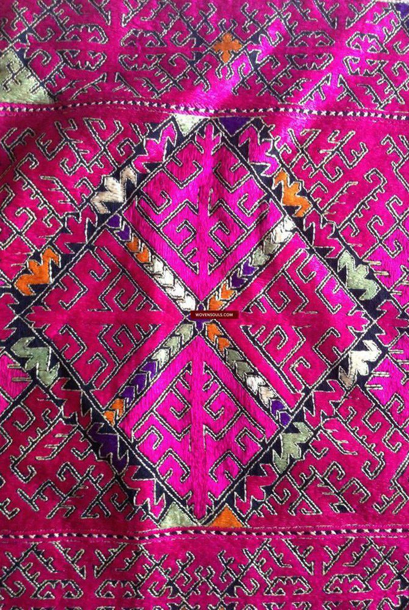769 SwatValley Bolster Case Broderie Textile-WOVENSOULS-Antique-Vintage-Textiles-Art-Décor