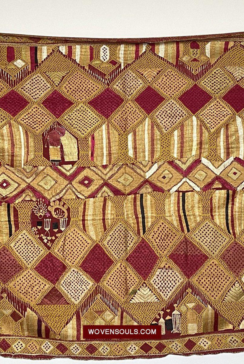 810 Darshan Dwar Phulkari Bagh textile-WOVENSOULS-Antique-Vintage-Textiles-Art-Decor