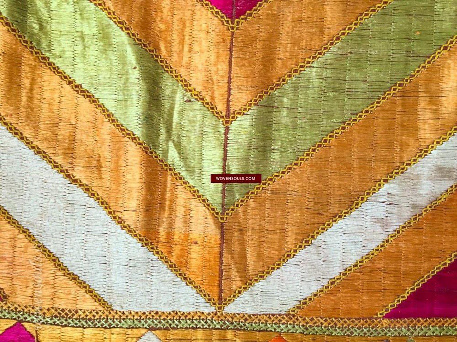 816 SOLD Shalimar Bagh Phulkari textile-WOVENSOULS-Antique-Vintage-Textiles-Art-Decor