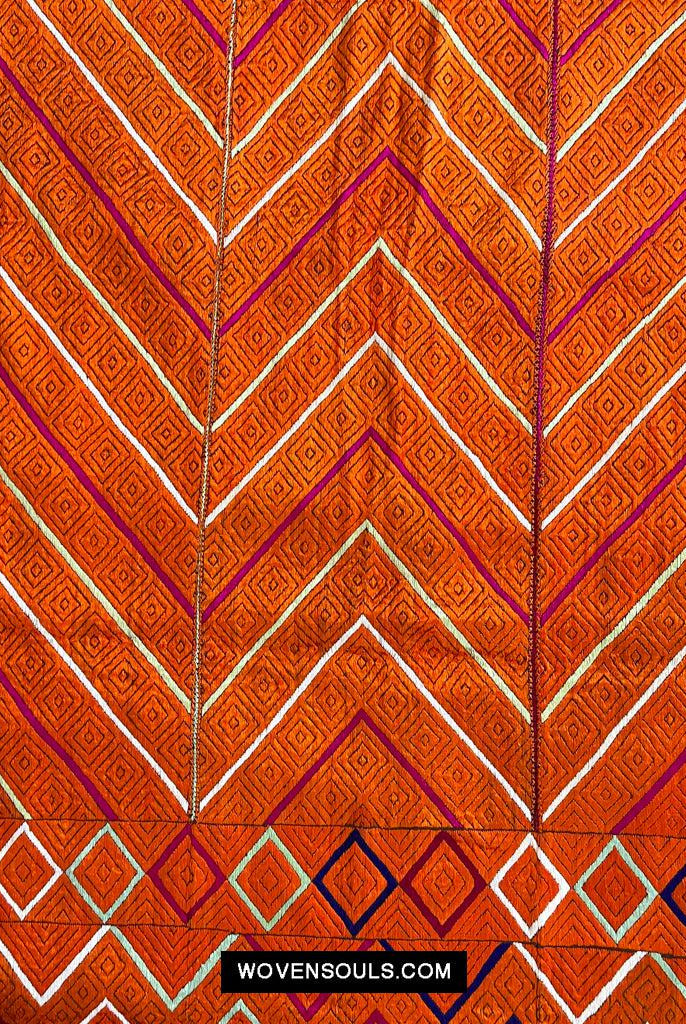 822 Phulkari Bagh - Unusual Pattern 'W' or 'M'-WOVENSOULS Antique Textiles & Art Gallery