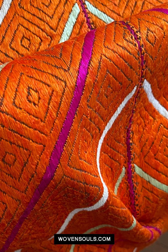 822 Phulkari Bagh - Unusual Pattern 'W' or 'M'-WOVENSOULS Antique Textiles & Art Gallery