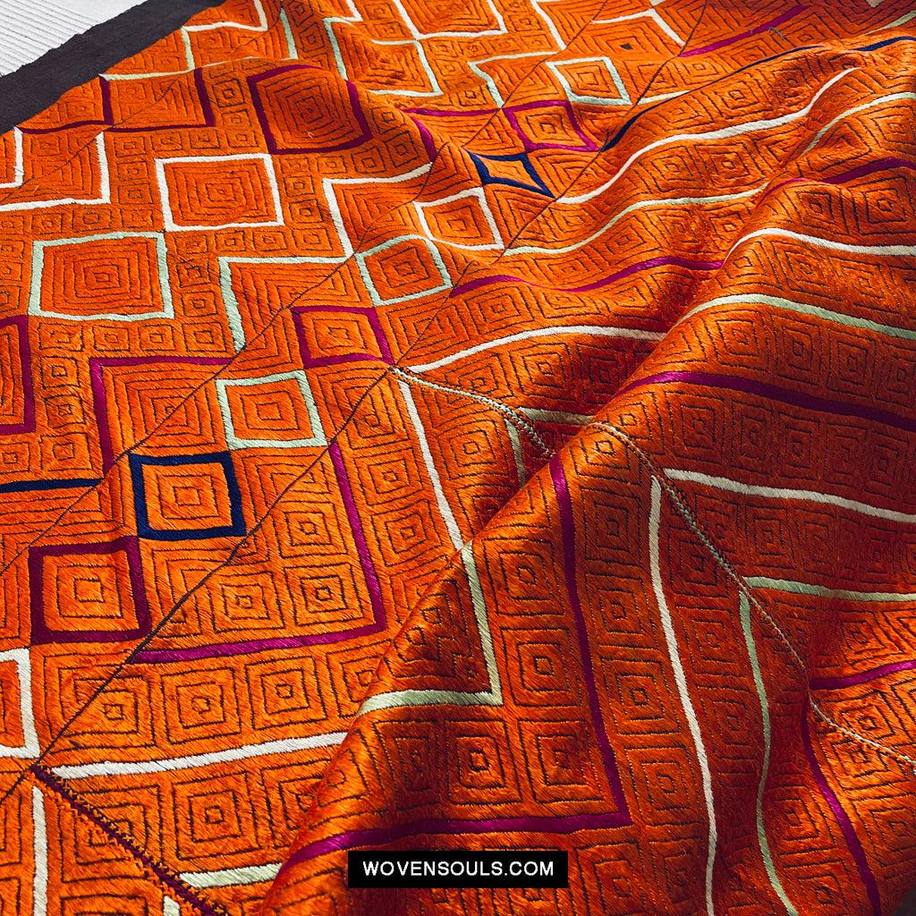 822 Phulkari Bagh - Unusual Pattern 'W' or 'M'-WOVENSOULS Antique Textiles & Art Gallery