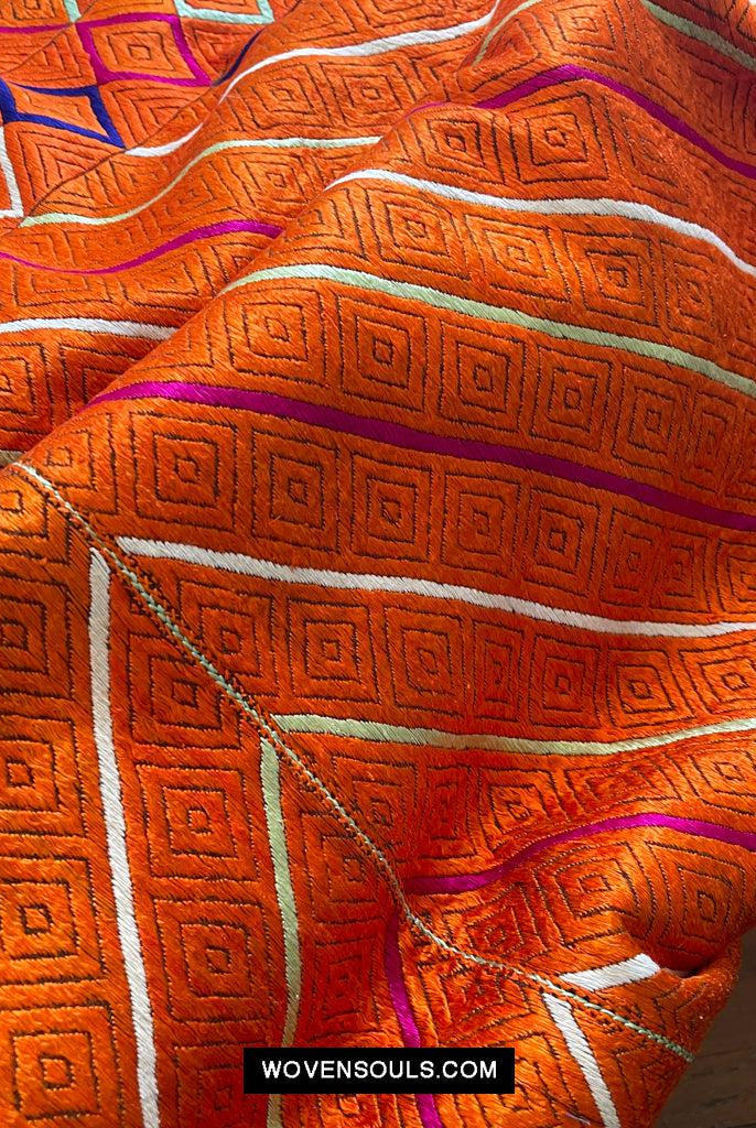 822 Phulkari Bagh - Unusual Pattern 'W' or 'M'-WOVENSOULS Antique Textiles & Art Gallery