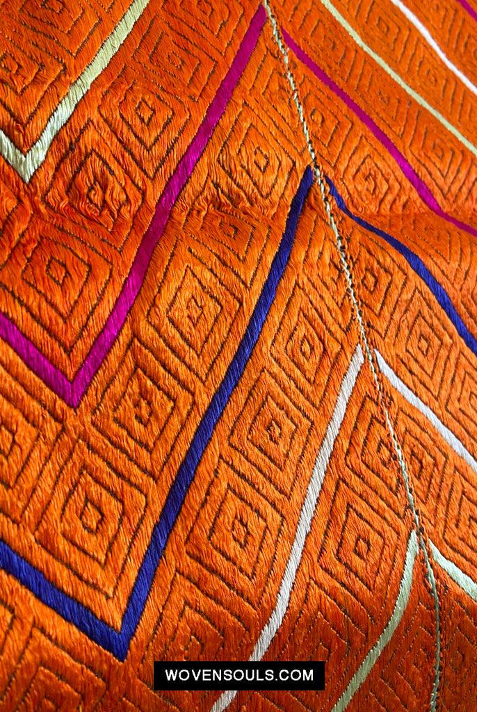 822 Phulkari Bagh - Unusual Pattern 'W' or 'M'-WOVENSOULS Antique Textiles & Art Gallery