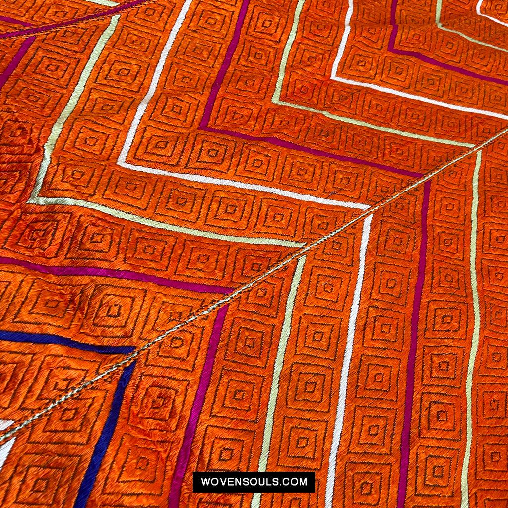822 Phulkari Bagh - Unusual Pattern 'W' or 'M'-WOVENSOULS Antique Textiles & Art Gallery