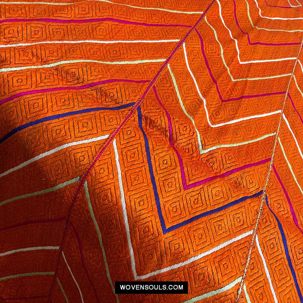 822 Phulkari Bagh - Unusual Pattern 'W' or 'M'-WOVENSOULS Antique Textiles & Art Gallery