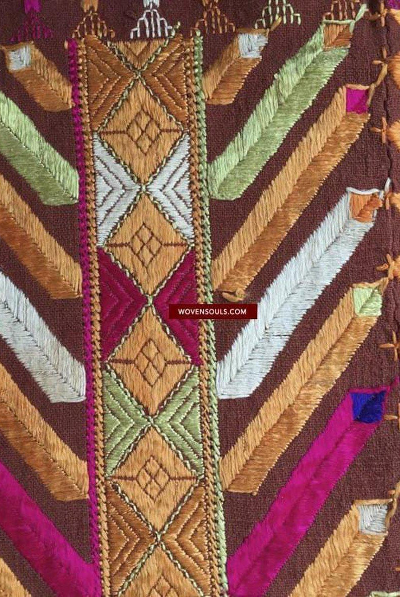 824 VERKAUFT Phulkari Bagh-Stickerei-Hochzeitstextil mit Mirchi-Motiv-WOVENSOULS-Antike-Vintage-Textilien-Kunst-Dekor