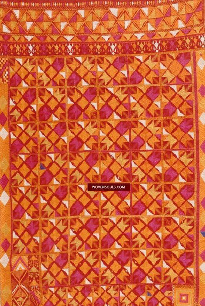 826 Phulkari Bagh mit hervorragendem Nazar Butti-WOVENSOULS-Antike-Vintage-Textilien-Kunst-Dekor