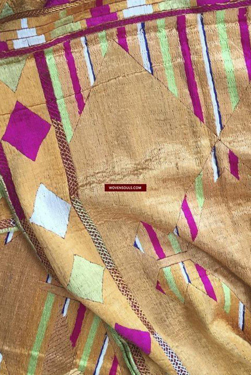 837 Bagh Phulkari-WOVENSOULS-Antique-Vintage-Textiles-Art-Decor