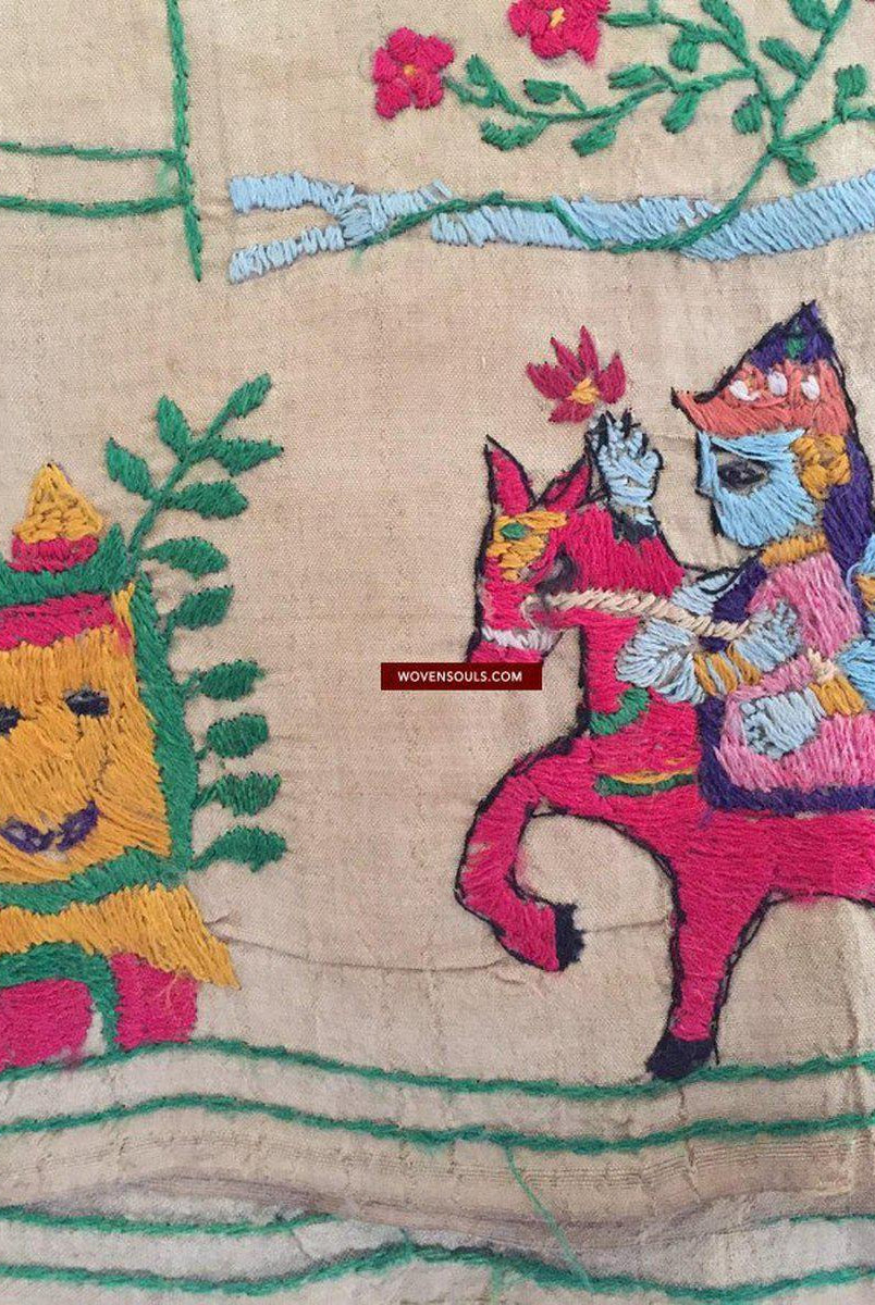 850 seltene Namawali Vrindavani Assam Vastra – Seide mit doppelseitiger Stickerei –WOVENSOULS-Antike-Vintage-Textilien-Kunst-Dekor